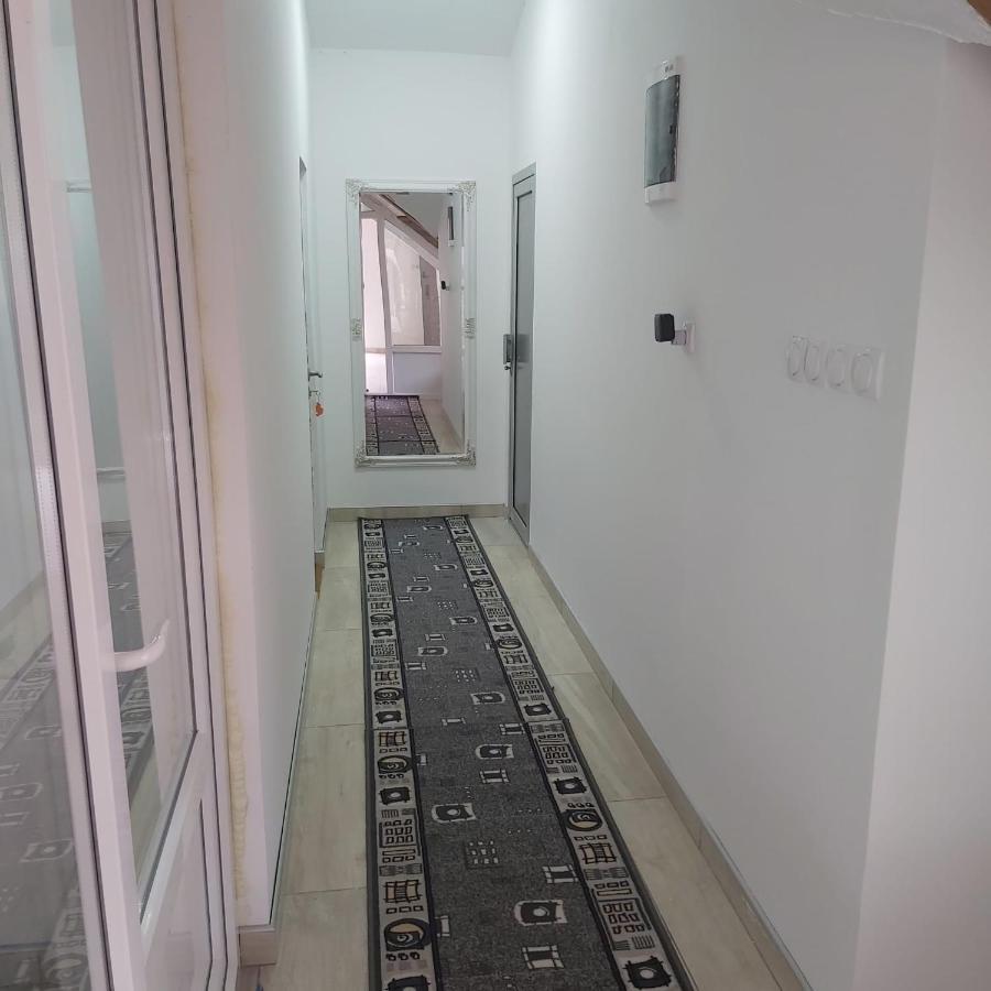 Yugoslavija 2 Centar Apartment Aleksandrovac Exterior foto
